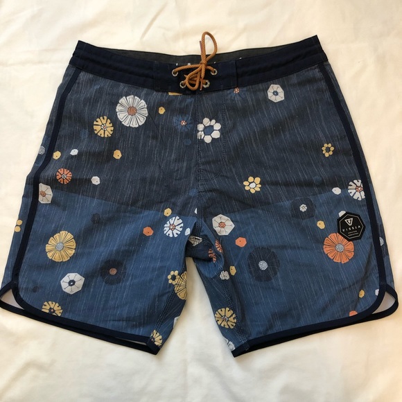 VISSLA Other - Vissla Creators 17.5” Boardshorts
